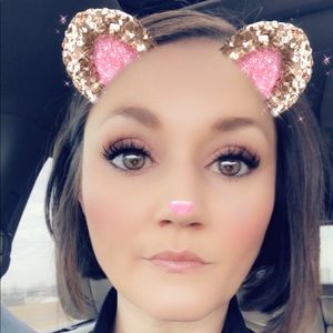 Meet your Posher, Jennjfer